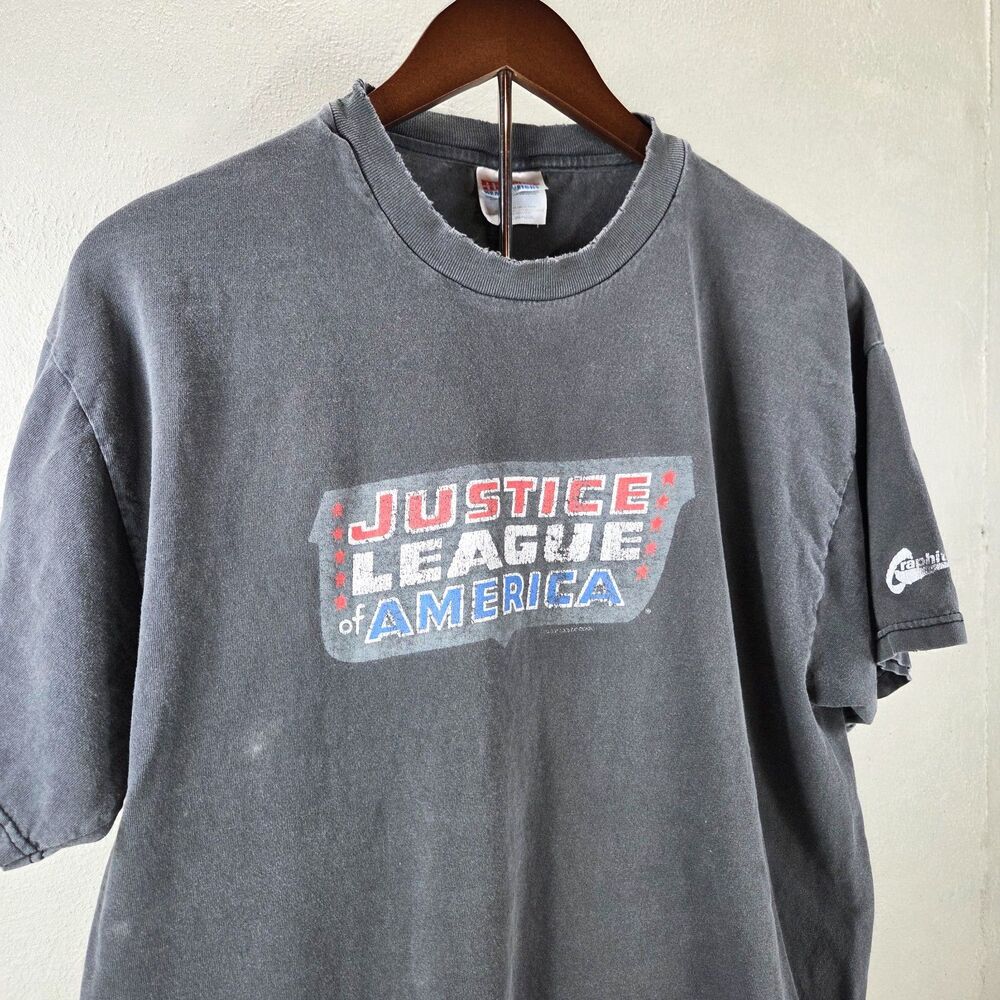 VTG 90s DC Comics Justice League of America Graphitti Shirt Sz Large Distressed